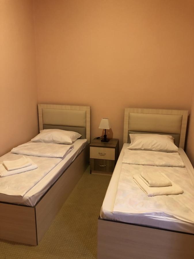 יירבאן Bloor Hotel מראה חיצוני תמונה
