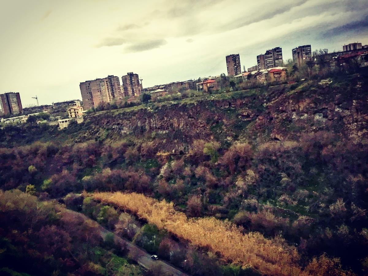 יירבאן Bloor Hotel מראה חיצוני תמונה