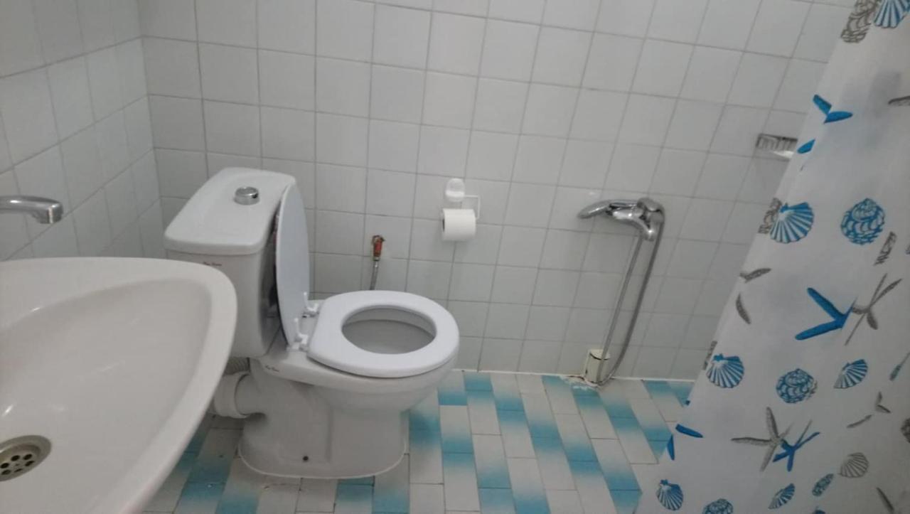 יירבאן Bloor Hotel מראה חיצוני תמונה